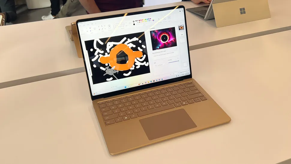 Unveiled: Microsoft Surface Laptop Brings Major Change