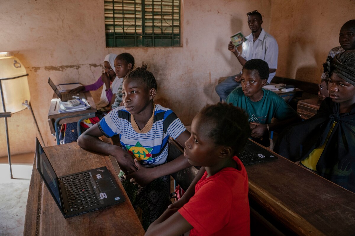 Mali Deploys AI for Local Language Education