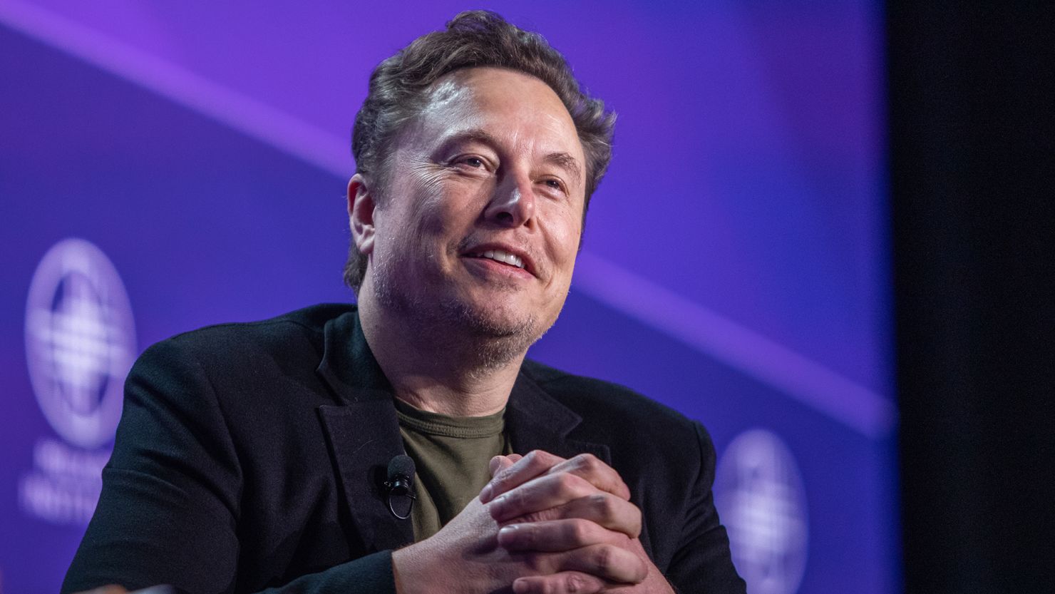 Apple & OpenAI: Elon Musk Threatens Apple Device Ban