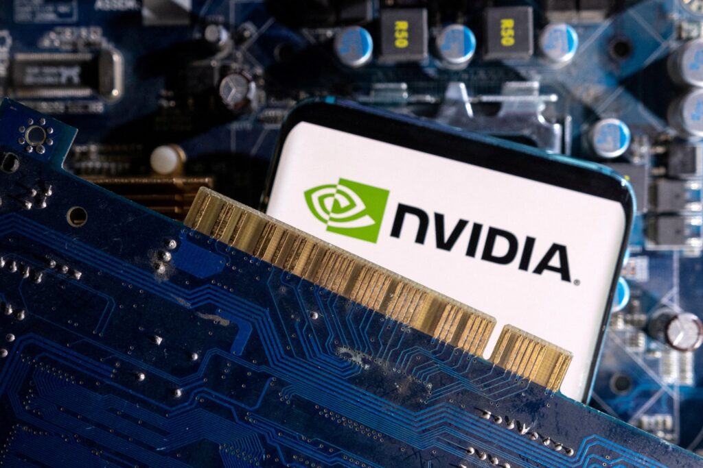 US Mulls Expanding AI Chip Exports for Nvidia, AMD