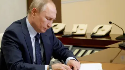 Putin Announces Digital Ruble Integration into Russia's Budget