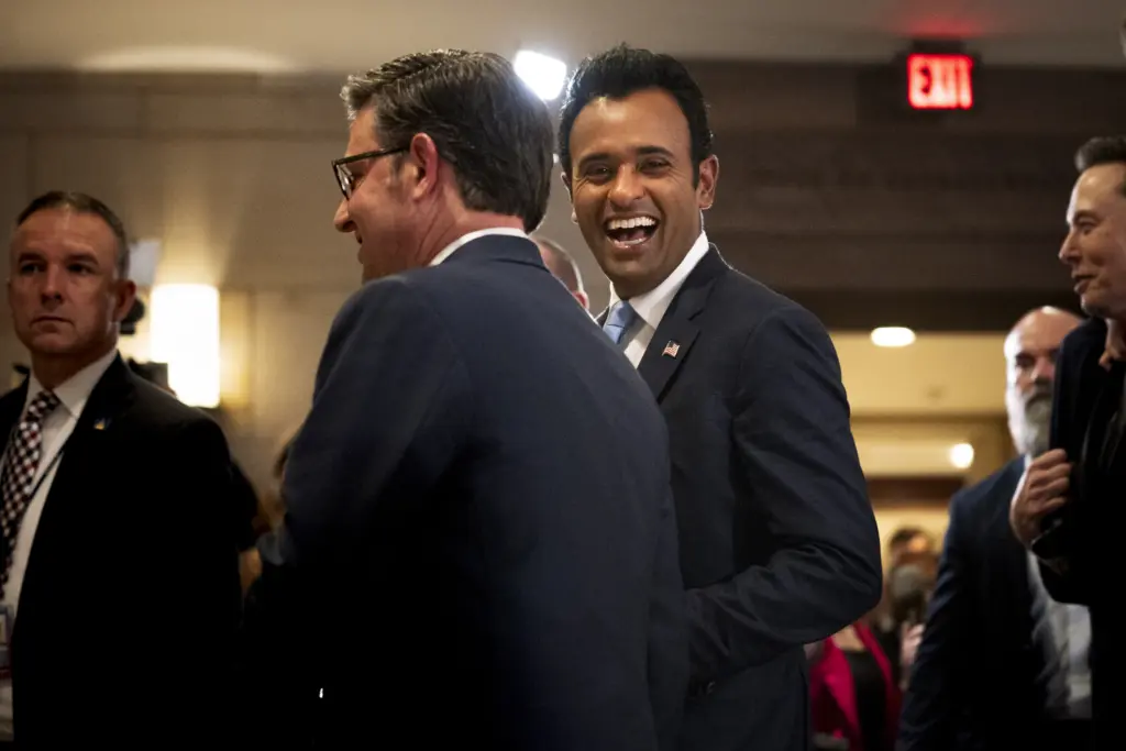 Ramaswamy Leaves DOGE to Run for Ohio Governor, Musk Takes Lead