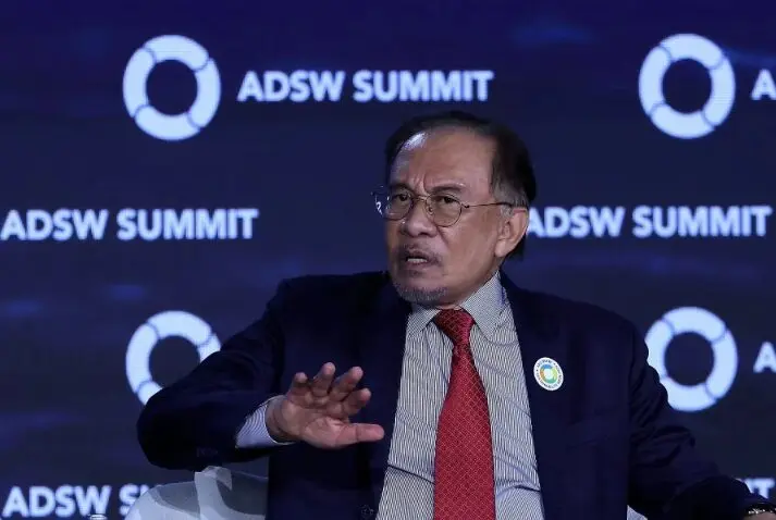 The Prime Minister, Datuk Seri Anwar Ibrahim, at the Abu Dhabi Sustainability Week 2025. Source: NST