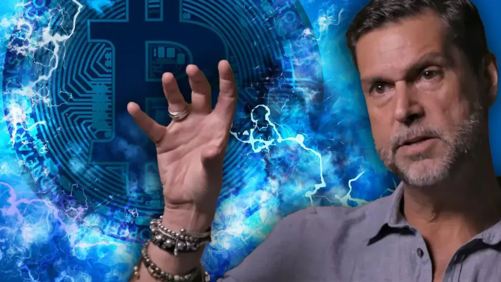 Raoul Pal Predicts 'Banana Singularity' For Crypto