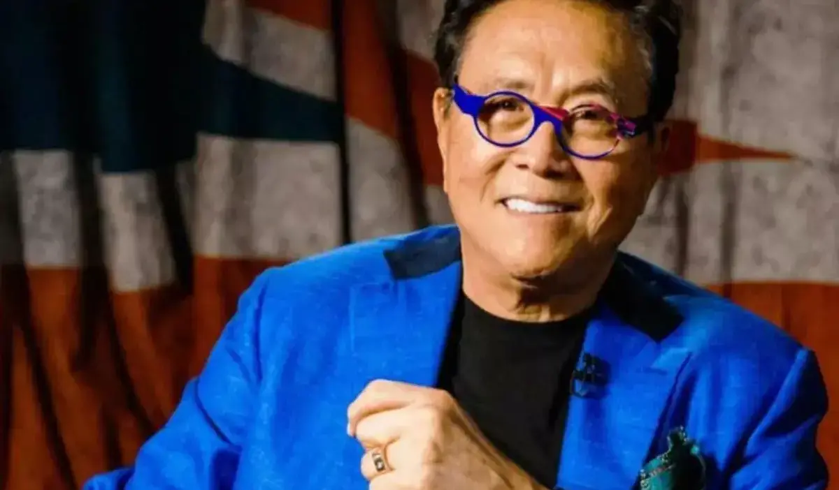 Robert Kiyosaki Emphasizes $1M Bitcoin Goal, Regrets
