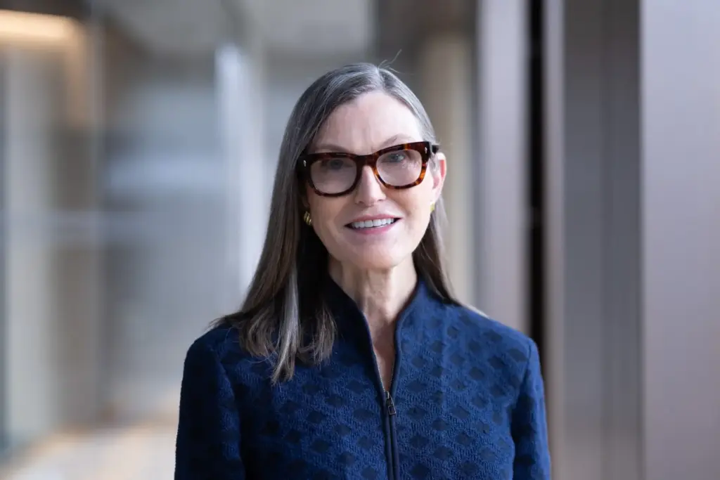 Cathie Wood Boosts Block Inc. Stake with $19.2M Purchase