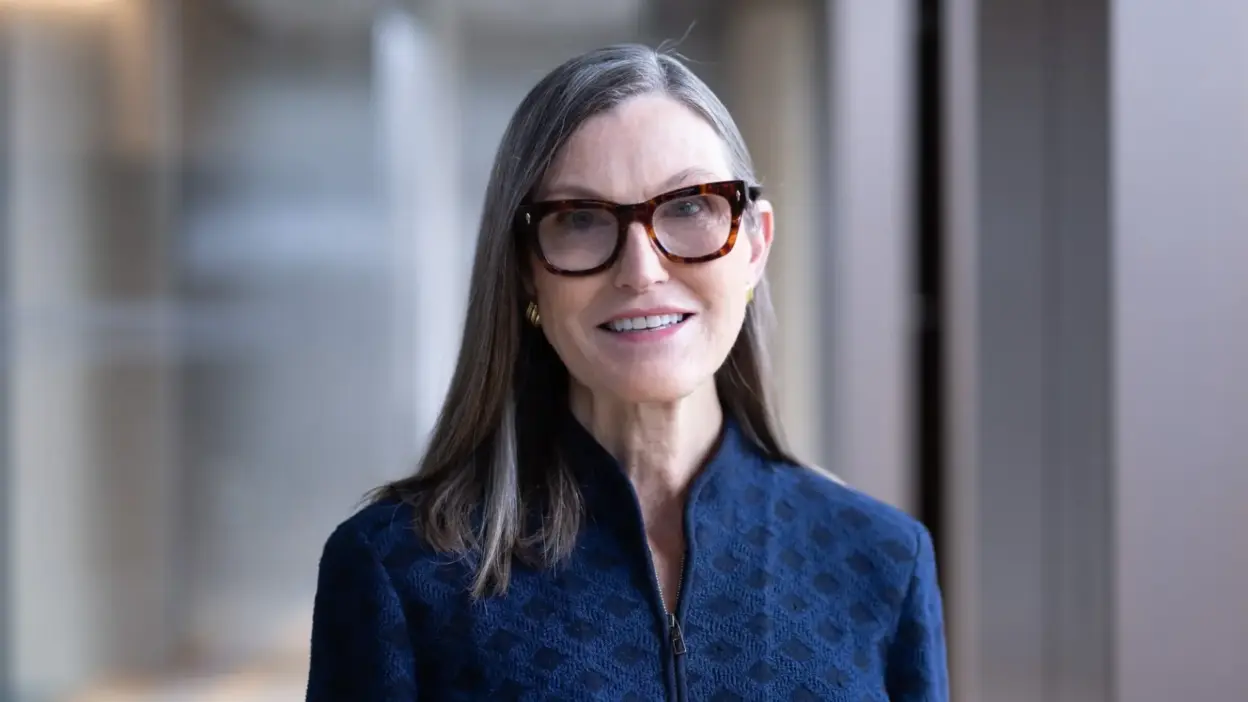 Cathie Wood Boosts Block Inc. Stake with $19.2M Purchase